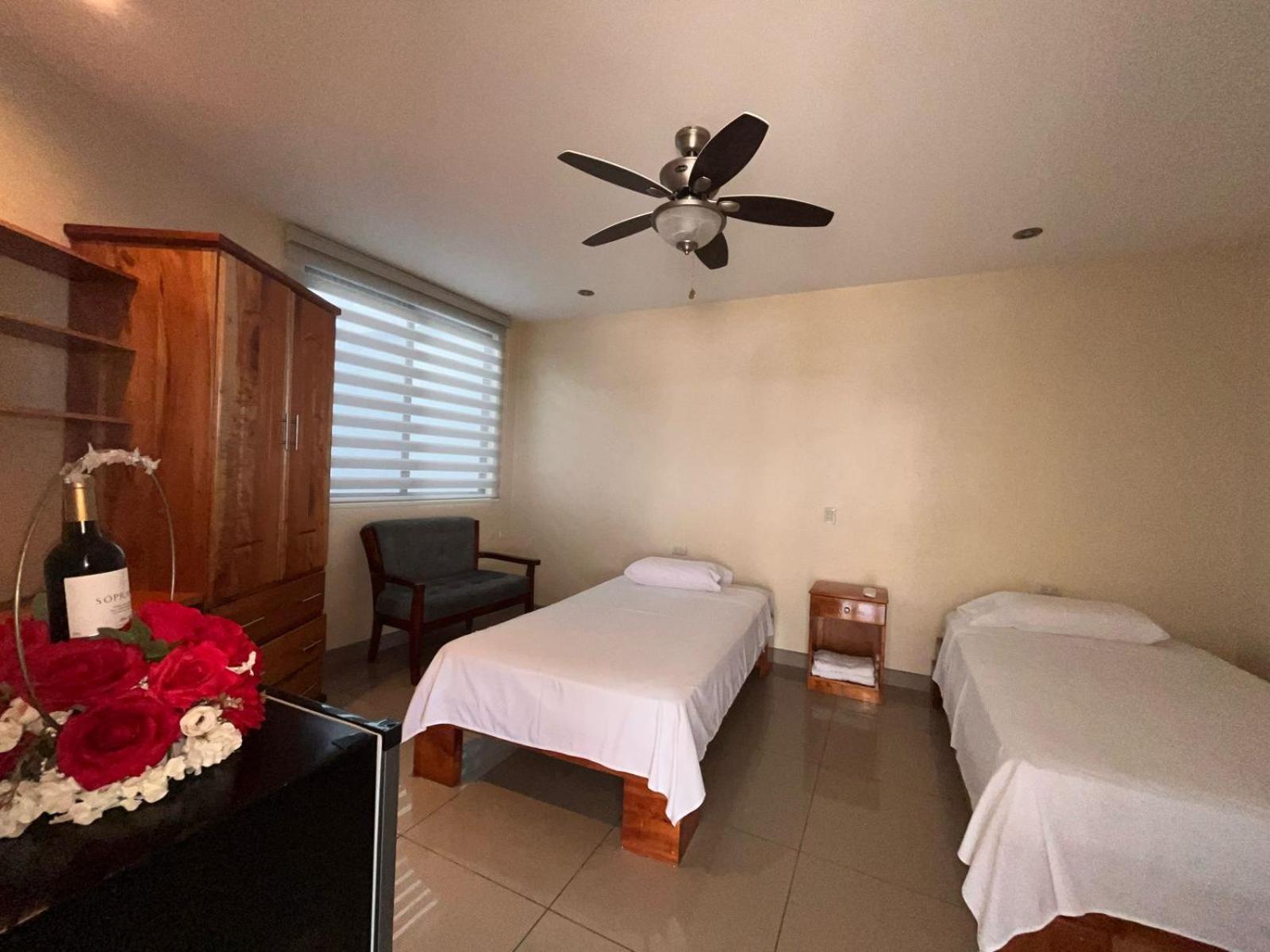 Habitacion Vista Al Mar Y Brisa Tropical #1 ปูแอร์โต บาเกริโซ โมเรโน ภายนอก รูปภาพ